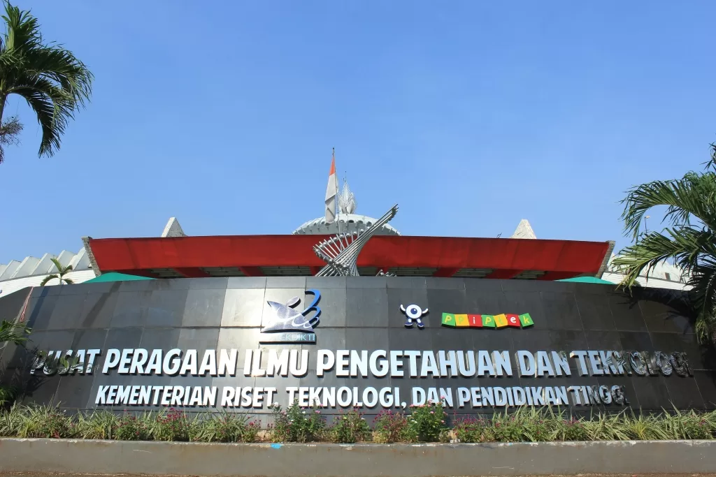 Tempat Wisata Edukasi Menarik di Indonesia Science Center